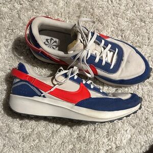 Nike Men’s Sneakers in Blue, White, and Red size 7.5